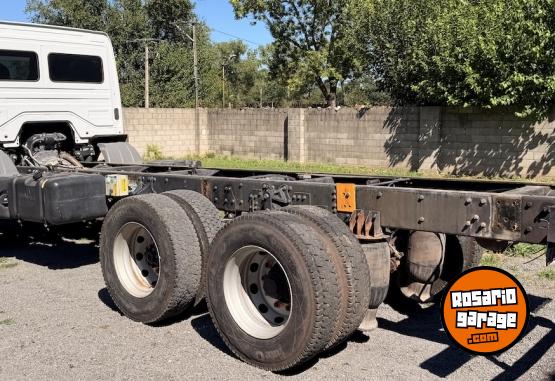 Camiones y Gr�as - Mercedez Benz Atego 1721 Balancin - En Venta