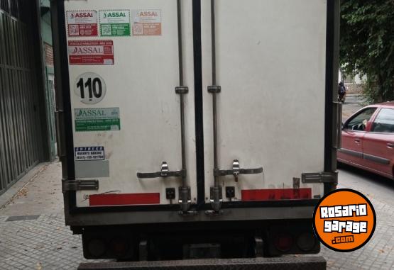 Camiones y Gr�as - Kia 2700  modelo 2006 - En Venta