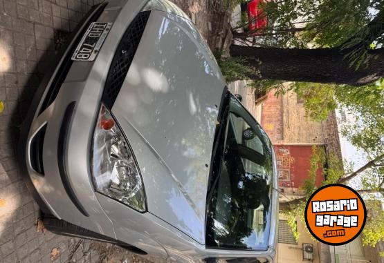 Autos - Ford 2009 Focus ambiente 5 pta 2009 Nafta 110000Km - En Venta