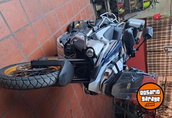 Motos - CF MT 800 EXPLORER 2025 Nafta 1891Km - En Venta