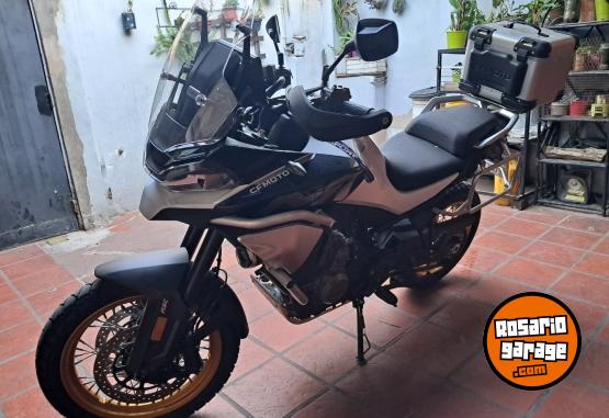 Motos - CF MT 800 EXPLORER 2025 Nafta 1891Km - En Venta