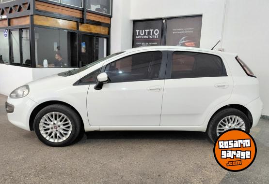 Autos - Fiat Punto essence 1.6 2014 Nafta 186000Km - En Venta