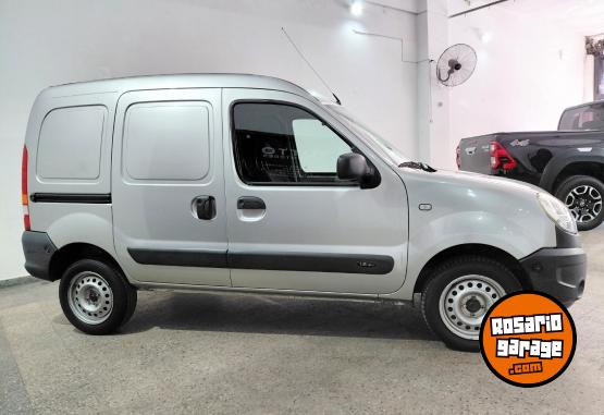 Utilitarios - Renault Kangoo 2017 Nafta 141000Km - En Venta