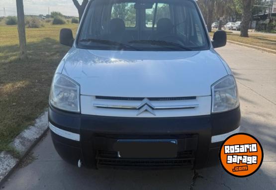 Utilitarios - Citroen BERLINGO 2016 Diesel 121000Km - En Venta