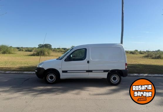Utilitarios - Citroen BERLINGO 2016 Diesel 121000Km - En Venta