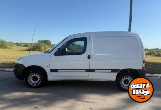 Utilitarios - Citroen BERLINGO 2016 Diesel 121000Km - En Venta