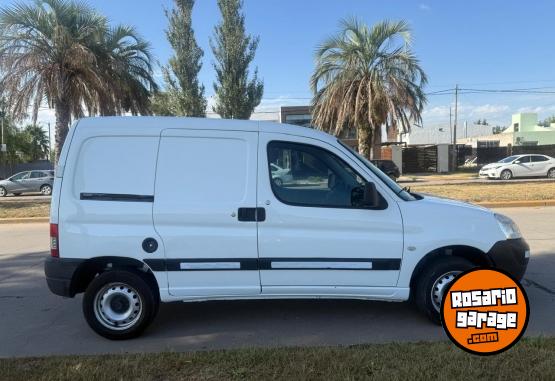 Utilitarios - Citroen BERLINGO 2016 Diesel 121000Km - En Venta