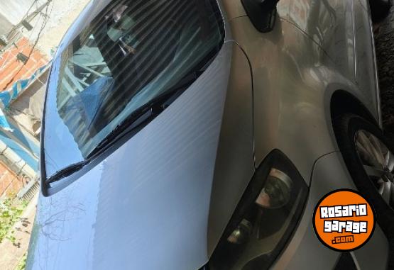 Autos - Volkswagen Fox 2010 Nafta 200000Km - En Venta