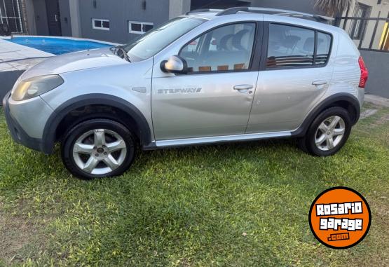 Autos - Renault SANDERO 2010 GNC 170000Km - En Venta