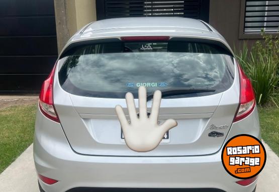 Autos - Ford Fiesta kinetic S 2016 Nafta 85000Km - En Venta