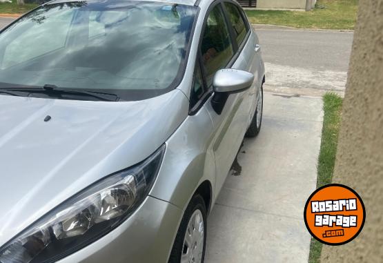 Autos - Ford Fiesta kinetic S 2016 Nafta 85000Km - En Venta