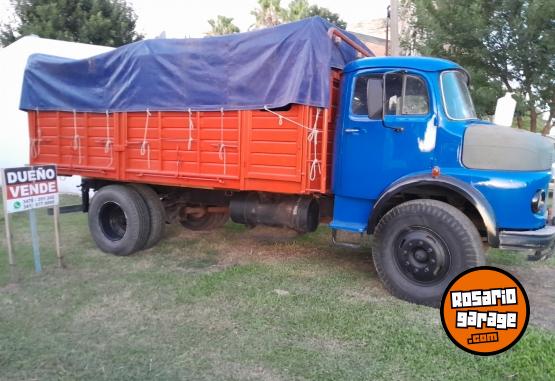 Camiones y Gr�as - Vendo Mercedes 1114 ,motor 1518 - En Venta