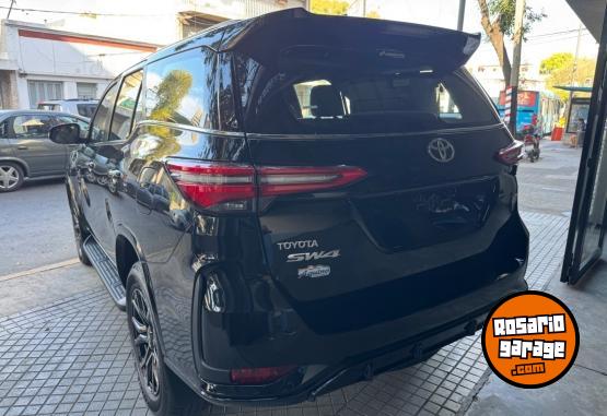 Camionetas - Toyota Sw4 GR 2.8 tdi 7 asientos 2026 Diesel 0Km - En Venta
