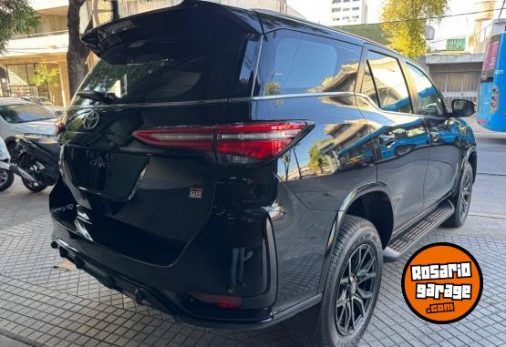 Camionetas - Toyota Sw4 GR 2.8 tdi 7 asientos 2026 Diesel 0Km - En Venta