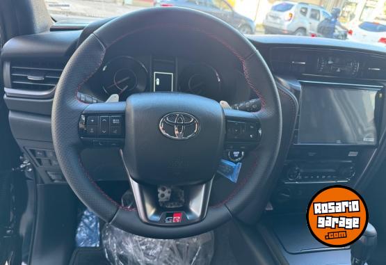 Camionetas - Toyota Sw4 GR 2.8 tdi 7 asientos 2026 Diesel 0Km - En Venta