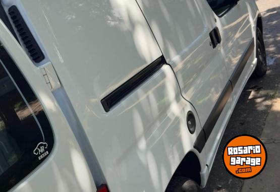 Utilitarios - Citroen Berlingo 2021 Diesel 100000Km - En Venta