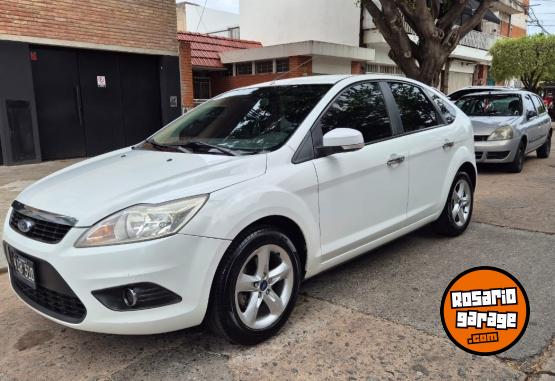 Autos - Ford Focus 2.0 excelente estad 2011 Nafta 160000Km - En Venta