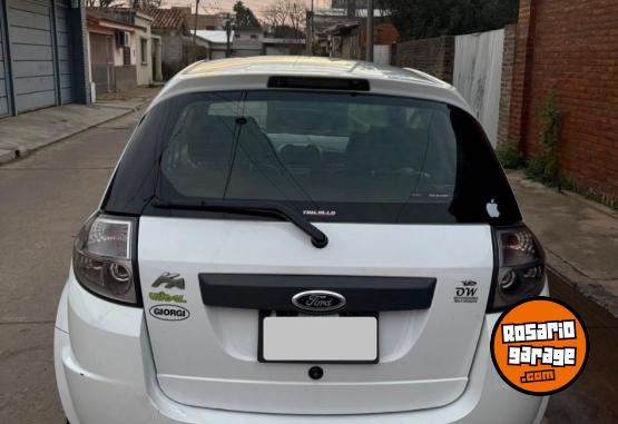 Autos - Ford Ka 1.6 2013 Nafta 140000Km - En Venta