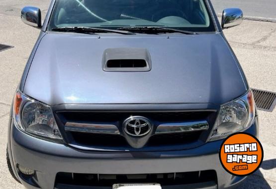 Camionetas - Toyota HiLux 4x2 cabina doble 2008 Diesel 265000Km - En Venta
