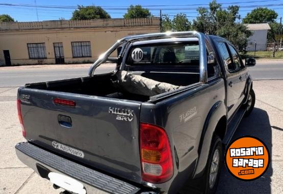 Camionetas - Toyota HiLux 4x2 cabina doble 2008 Diesel 265000Km - En Venta