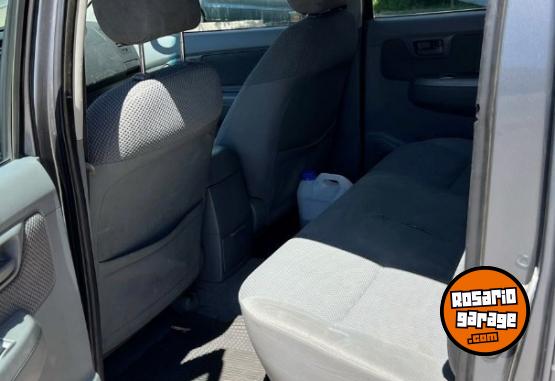 Camionetas - Toyota HiLux 4x2 cabina doble 2008 Diesel 265000Km - En Venta