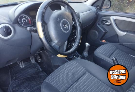 Autos - Renault Sandero 2011 Nafta 150000Km - En Venta