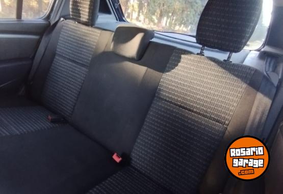 Autos - Renault Sandero 2011 Nafta 150000Km - En Venta