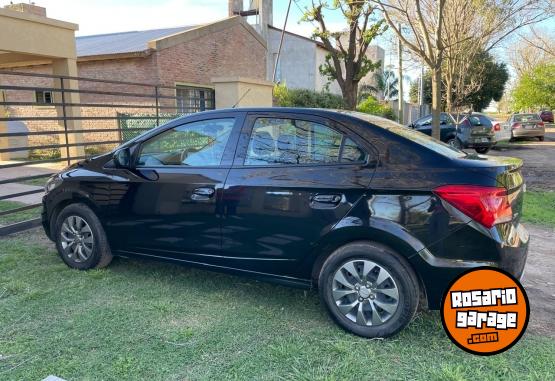 Autos - Chevrolet Onix joy plus 2023 GNC 19000Km - En Venta