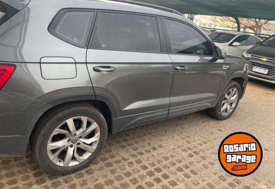 Autos - Volkswagen taos comfortline 2022 Nafta 90000Km - En Venta