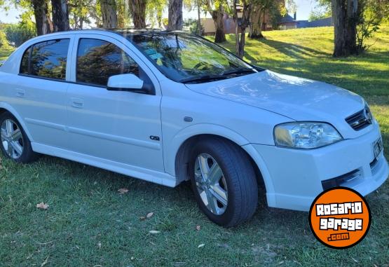 Autos - Chevrolet Astra 2009 GNC 130000Km - En Venta