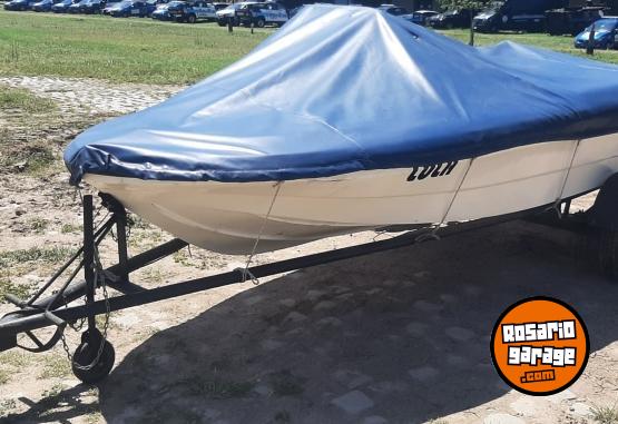 Embarcaciones - Venta de lancha - En Venta