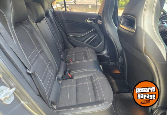 Autos - Mercedes Benz A200 URBAN 2013 Nafta 67000Km - En Venta