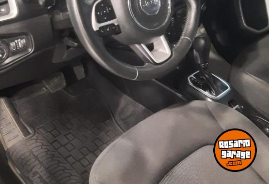 Camionetas - Jeep RENEGADE 1.8 SPORT 2021 Nafta 59000Km - En Venta