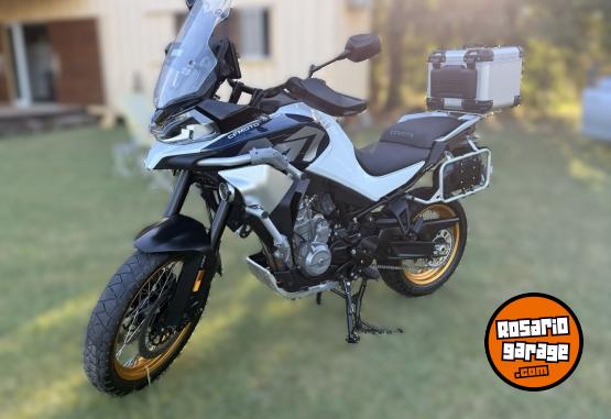 Motos - CF CF 800 MT Explorer 2025 Nafta 6500Km - En Venta