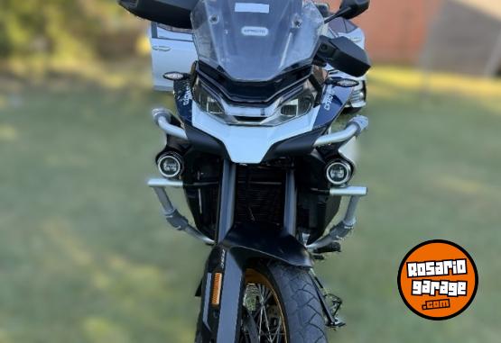 Motos - CF CF 800 MT Explorer 2025 Nafta 6500Km - En Venta