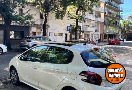 Autos - Peugeot 208 ALLURE 2017 Nafta  - En Venta