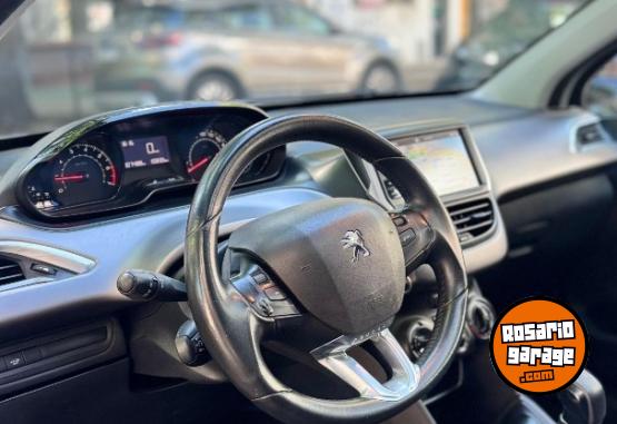 Autos - Peugeot 208 ALLURE 2017 Nafta  - En Venta