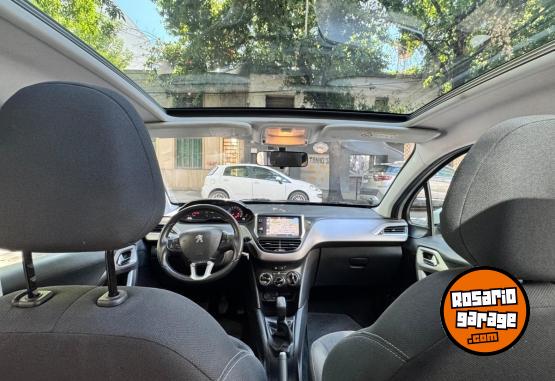 Autos - Peugeot 208 ALLURE 2017 Nafta  - En Venta