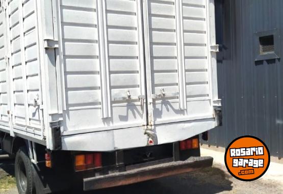 Camiones y Gr�as - OPORTUNIDAD AGRALE con TRABAJO FIJO - En Venta