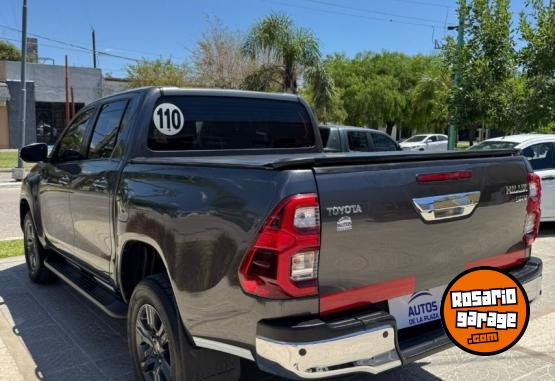 Camionetas - Toyota Hilux 2023 Diesel 35000Km - En Venta
