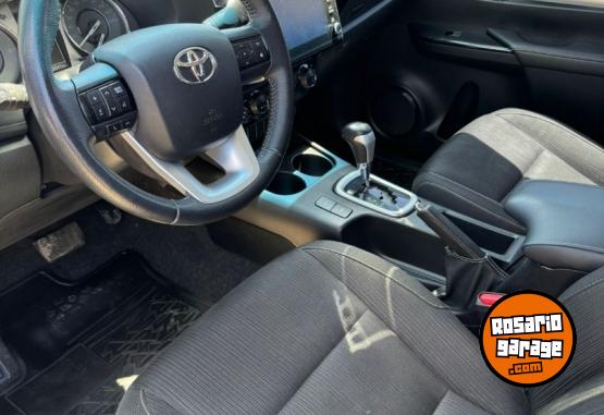 Camionetas - Toyota Hilux 2023 Diesel 35000Km - En Venta