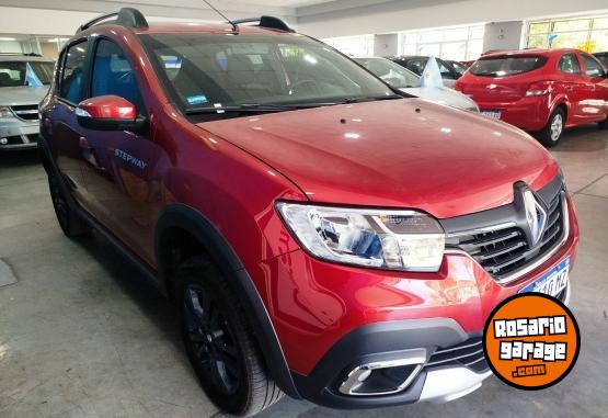 Autos - Renault SANDERO STEPWAY INTENSE 2025 Nafta 3800Km - En Venta