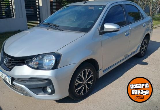 Autos - Toyota ETIOS XLS CAJA MANUAL 2019 Nafta 46000Km - En Venta