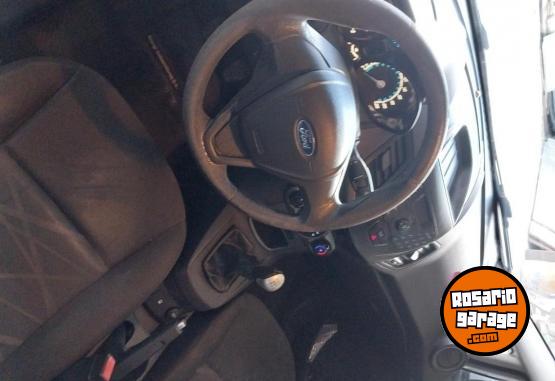 Autos - Ford Fiesta 2014 Nafta 147000Km - En Venta