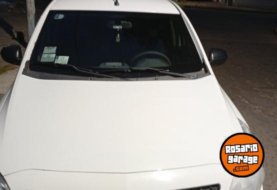 Autos - Chevrolet Agile ls 2011 GNC 274000Km - En Venta