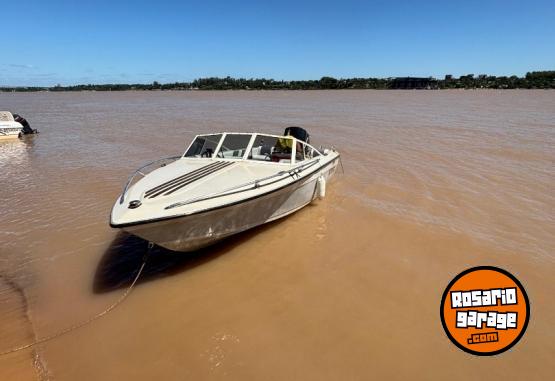 Embarcaciones - Vendo lancha Bermuda Sabre '92 Evinrude 120 HP - En Venta