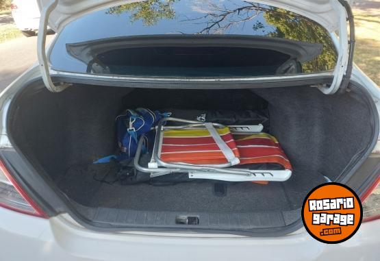 Autos - Nissan Versa Sense 2016 Nafta 128000Km - En Venta