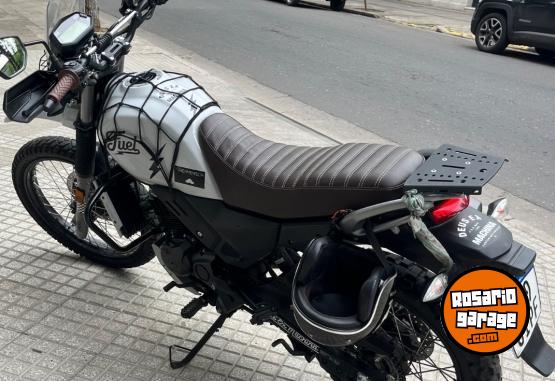 Motos - Hero Xpulse 2023 Nafta 15000Km - En Venta