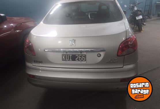 Autos - Peugeot 207 compact 1.6 XT 2012 Nafta 71000Km - En Venta
