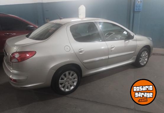Autos - Peugeot 207 compact 1.6 XT 2012 Nafta 71000Km - En Venta